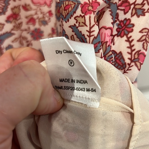 love the label Tippy Border Dress Pink Floral Womens Size Large - Picture 9 of 9